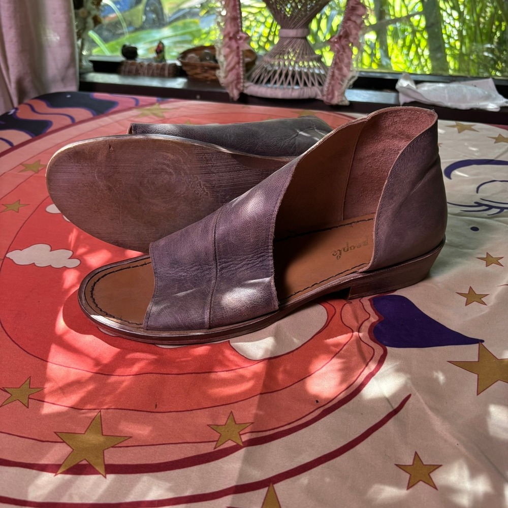 Free People Mont Blanc Leather Sandals Purple Flat Open Toe D Orsay Spain Sz 9.5